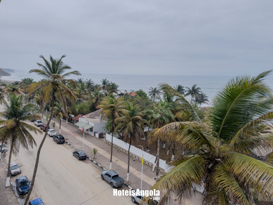 Hotel Ritz Sumbe - Image 6